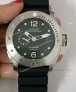 Officine Panerai Luminor Submersible 47mm Stainless Steel Rubber Watch Replica_th.jpg